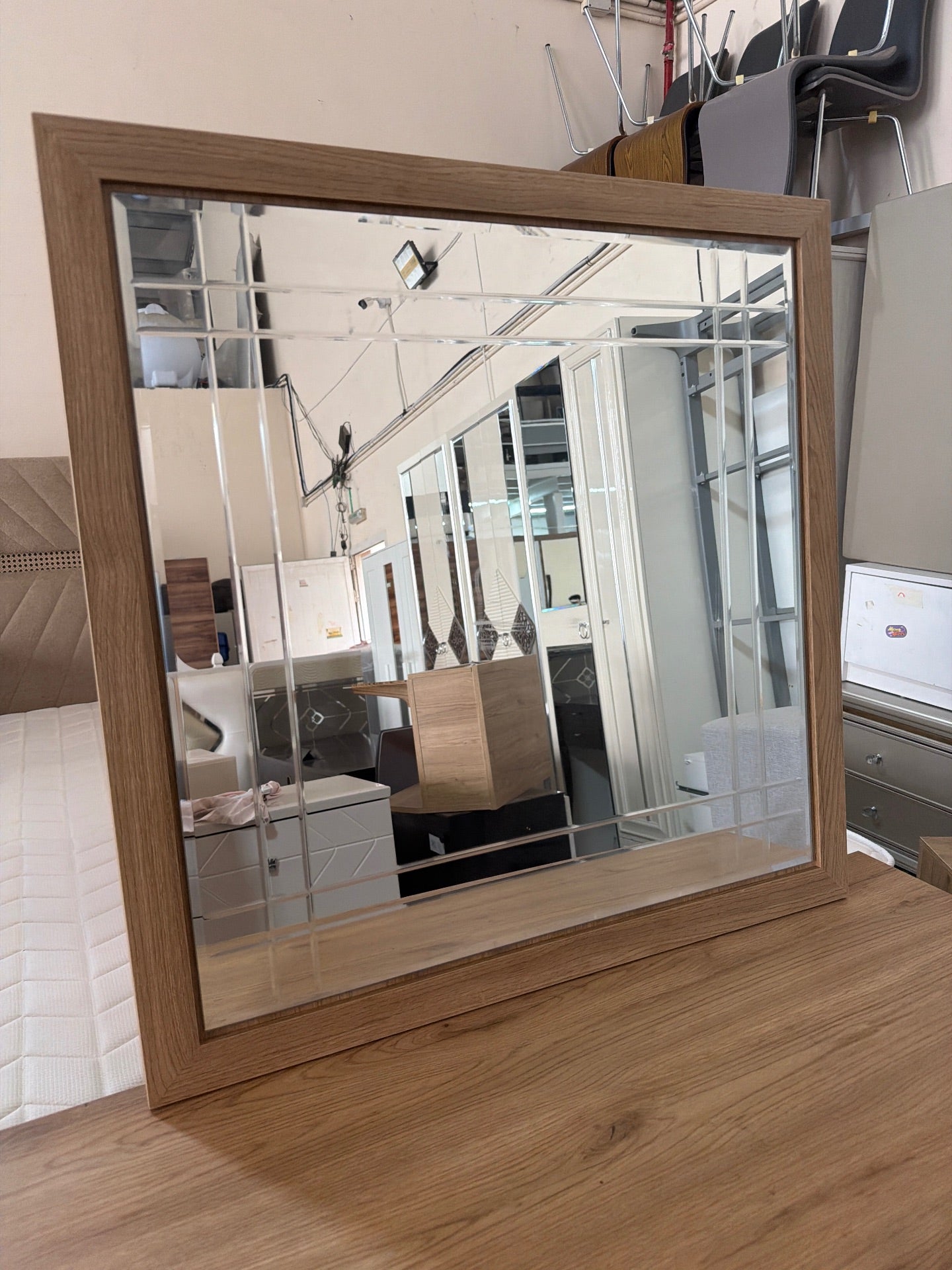 Home Centre Bedroom Set with Set of Nightstands and Dressor with Mirror