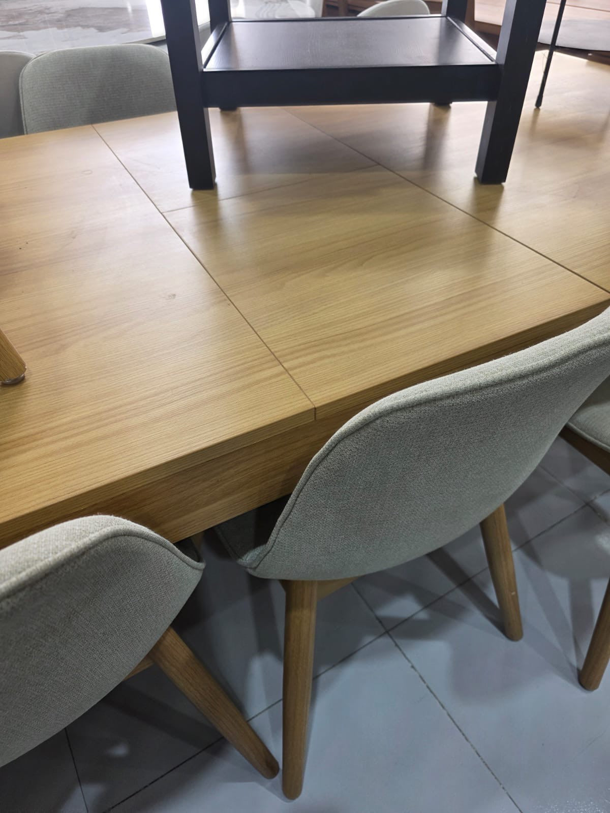 2XL Furniture & Home Decor 8-Seater Dining Table and Chairs Set - Gently Used