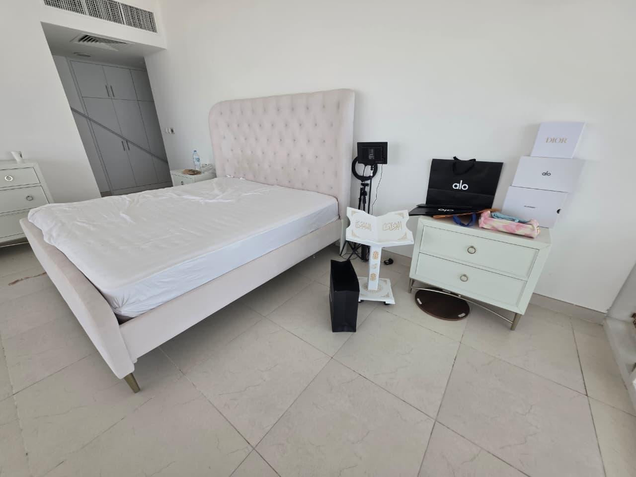 Home Center Tufted Bed Set with Dresser and Nightstands - Gently Used