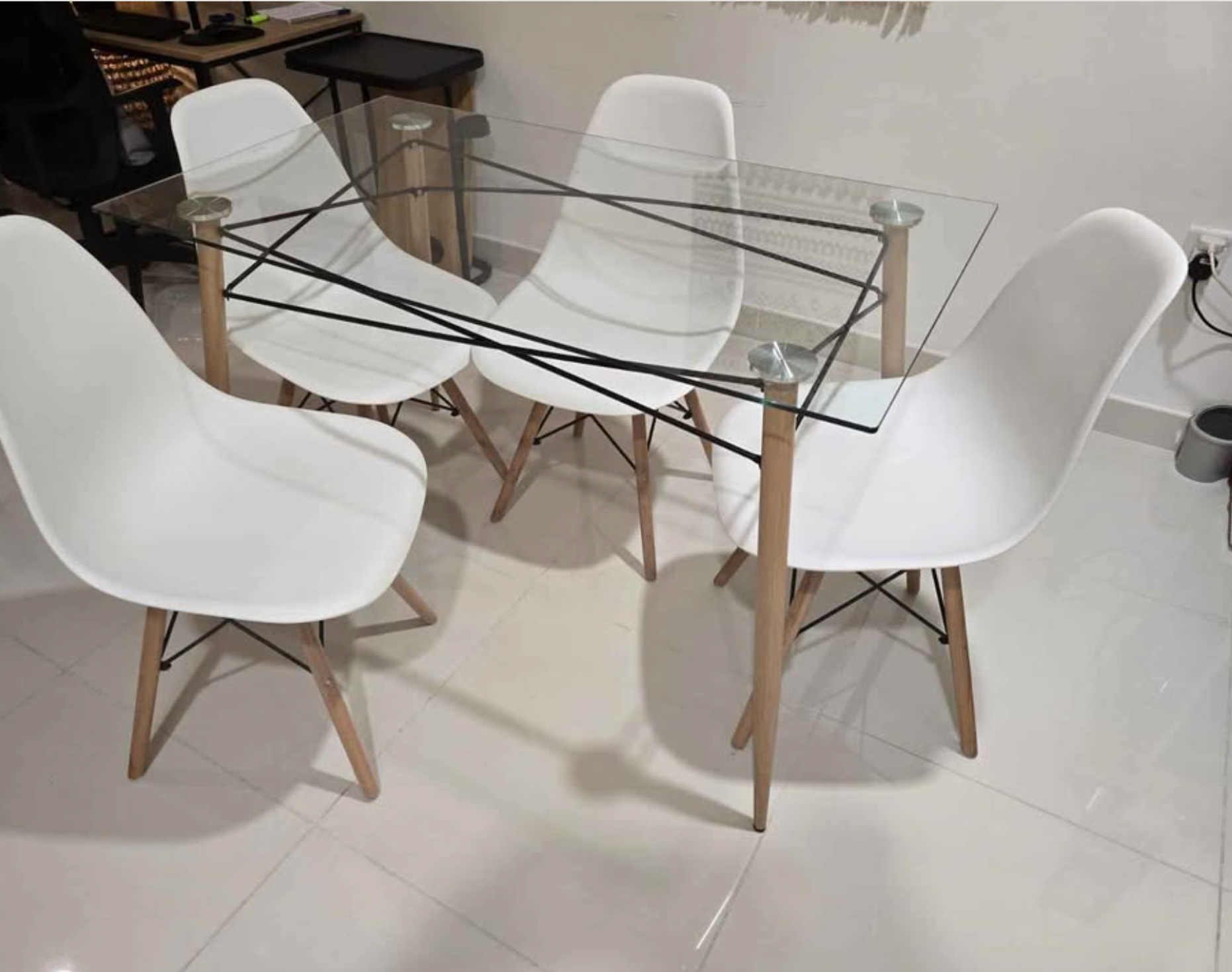 Modern 4-Seater Glass Dining Set