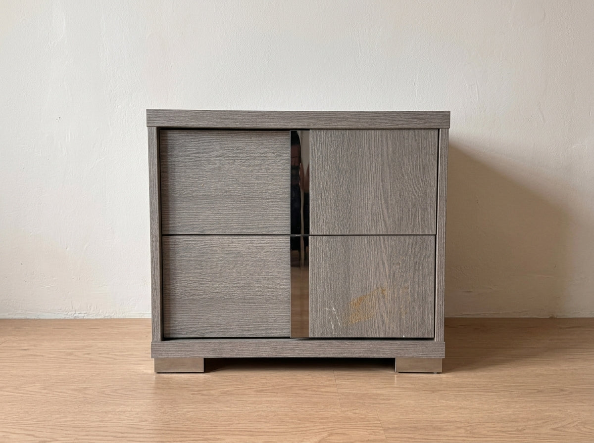 Bedroom Set with Nightstands and Dresser with Mirror