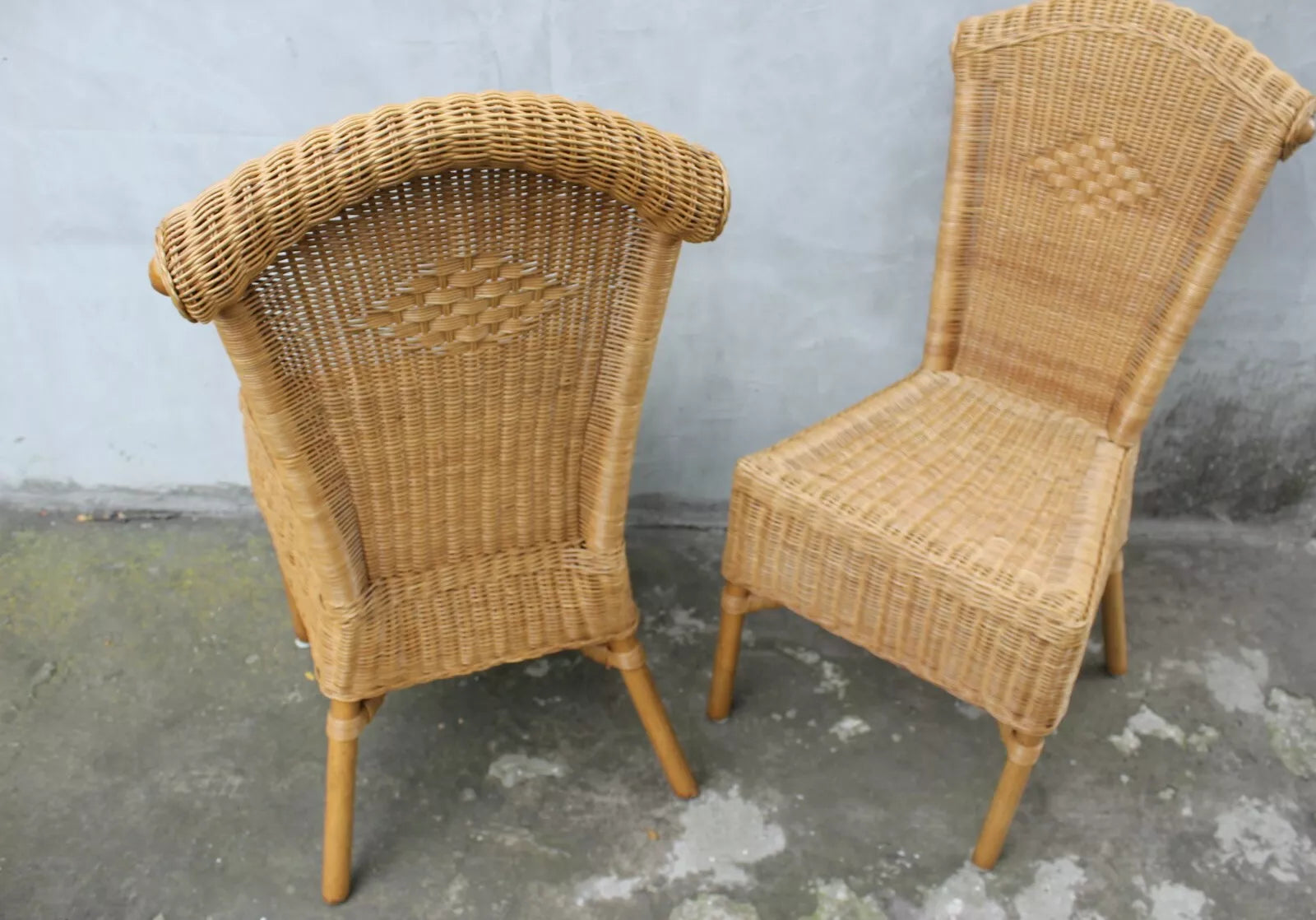 Outdoor Wicker Chairs